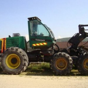foto 19t harwester JD 1470D 6W Timberjack JohnDeere
