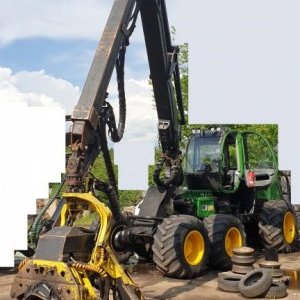 foto harvestor 21t JD 1270E JohnDeere